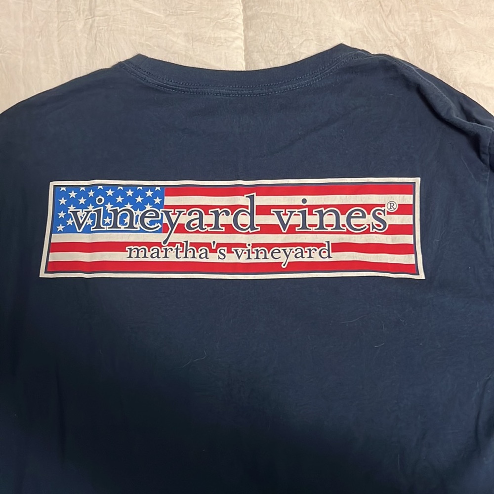 Vineyard Vines long sleeve t-shirt